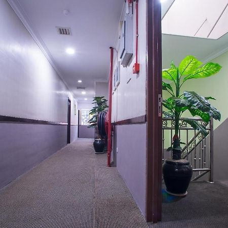Sovotel Express Sri Petaling 159 Seri Kembangan Luaran gambar