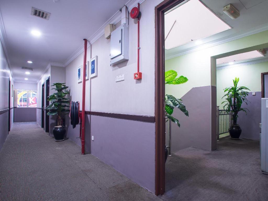 Sovotel Express Sri Petaling 159 Seri Kembangan Luaran gambar